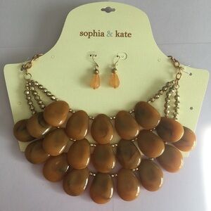 Sophia & Kate Women’s bohemian/statement combi necklace and earrings set